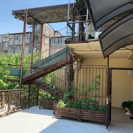 Askhouse Hotel Ереван Екстериор снимка